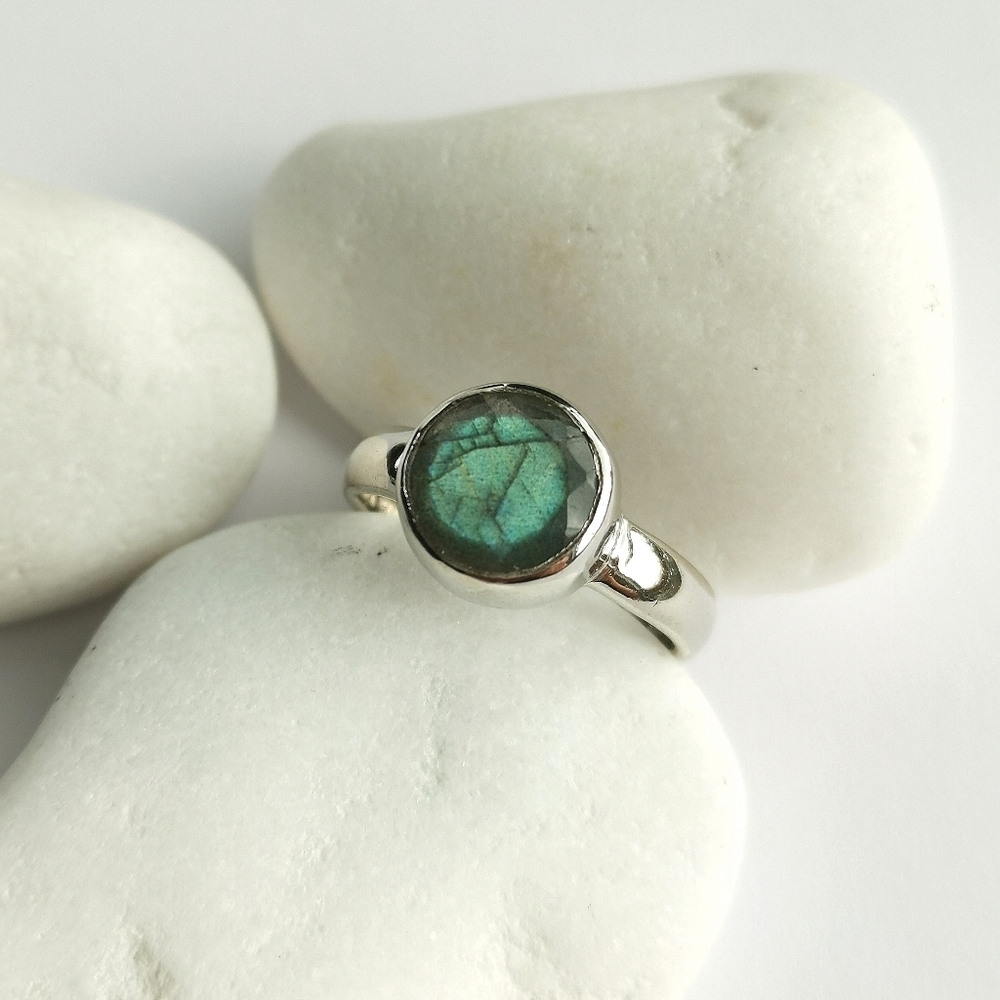Labradorite Sterling Silver stacking ring size 6 🆕 - Picture 6 of 9